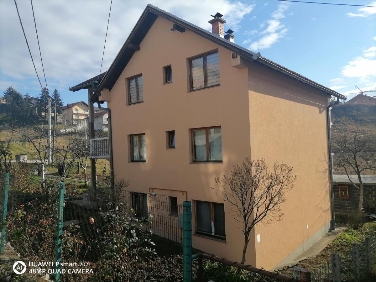 Guesthouse Behar Hotonj Εξωτερικό φωτογραφία
