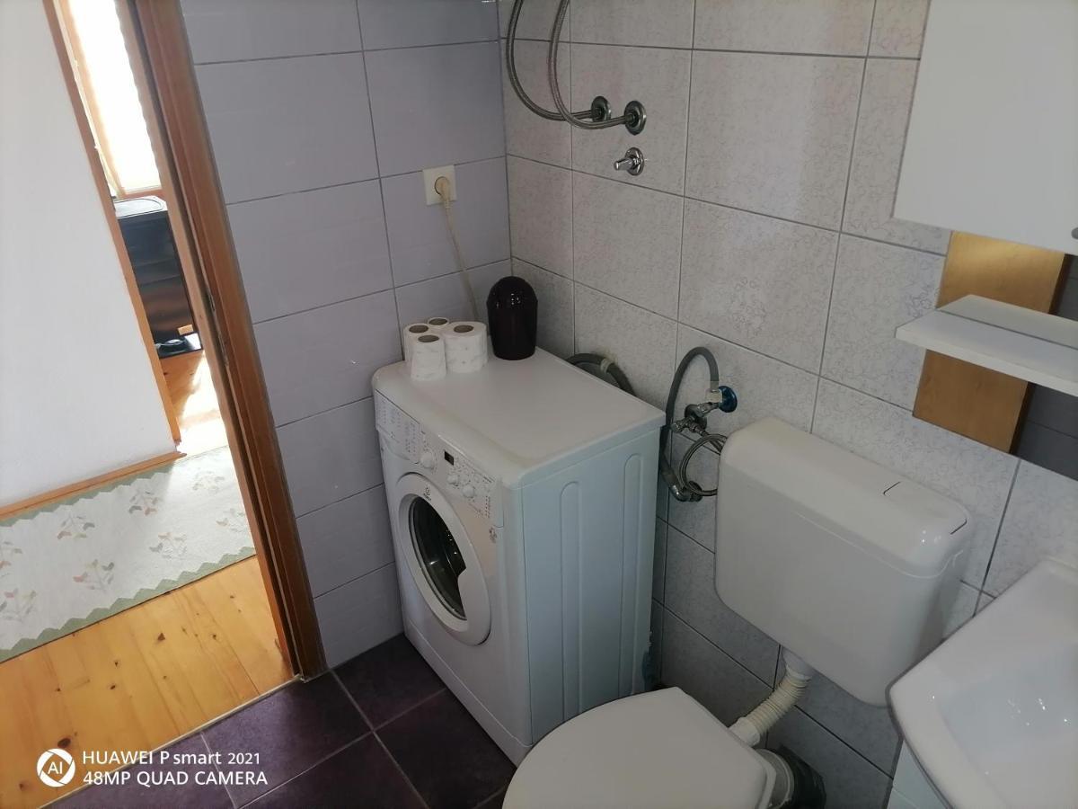 Guesthouse Behar Hotonj Εξωτερικό φωτογραφία